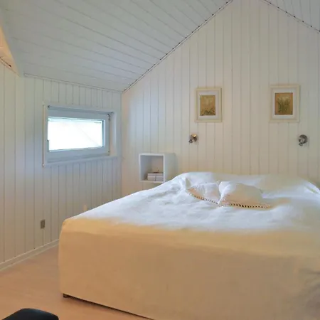 Four-bedroom In * Spottrup