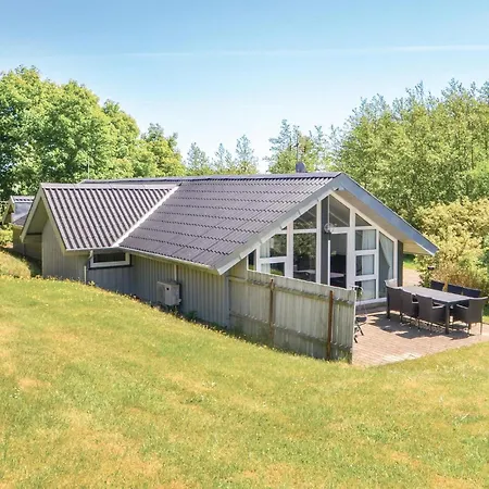 Lovely In With House A Panoramic View * Spottrup