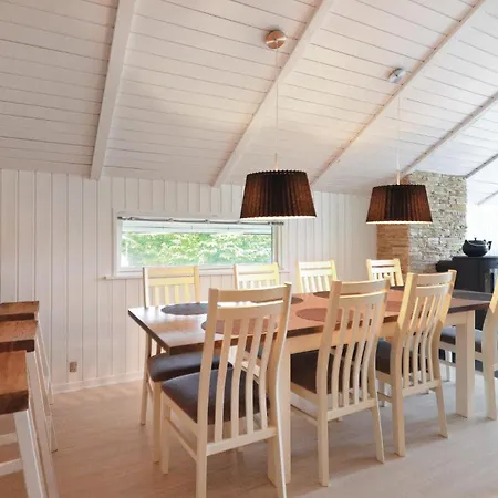 度假居 Four-bedroom In