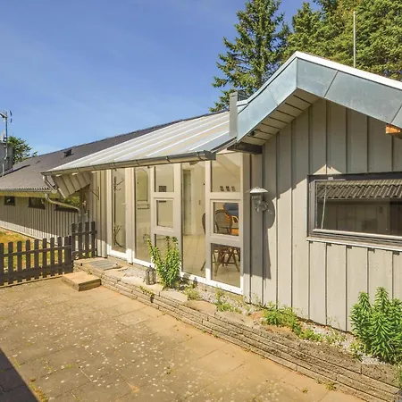 Four-bedroom In 度假居