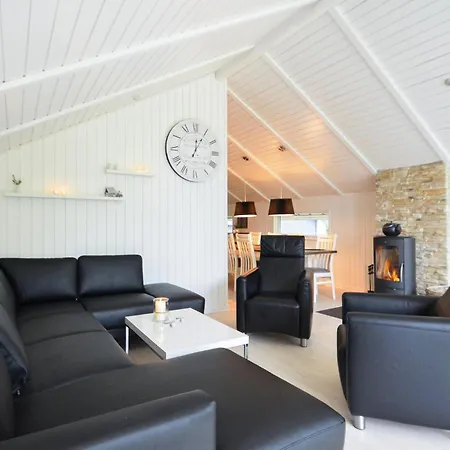 Holiday home Lovely In With House A Panoramic View