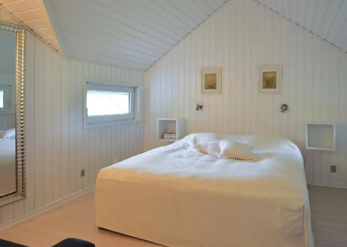 Four-bedroom In * Spøttrup