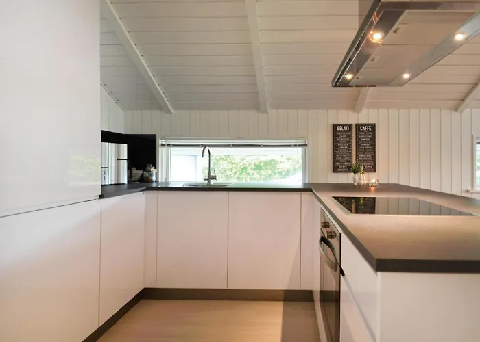Feriehus Four-bedroom In Spøttrup